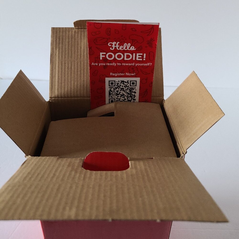 DASH MINI PIZZELLE MAKER - INSTRUCTION MANUAL-RECIPE GUIDE- NEW IN BOX - Picture 3 of 7